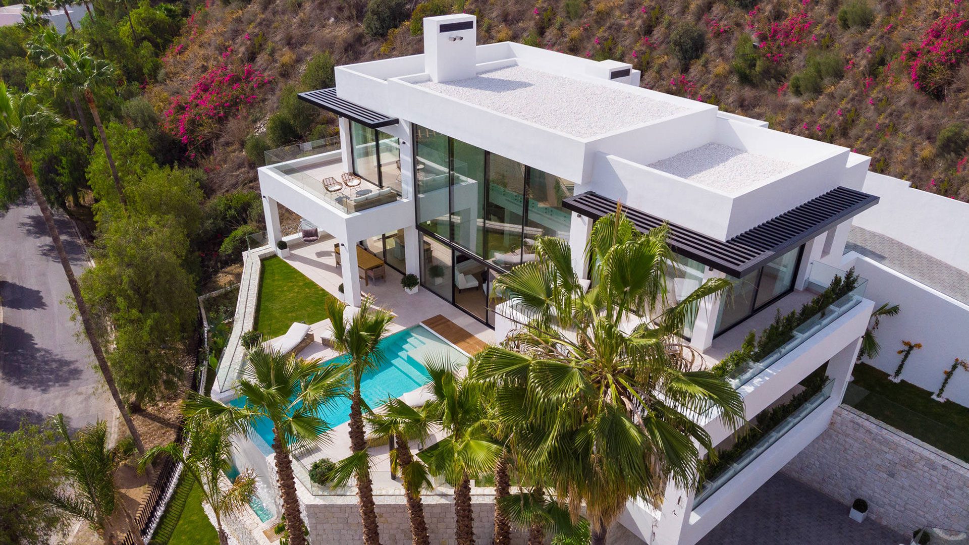 Luxury villa La Quinta Golf Marbella Spain